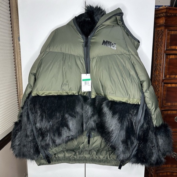 Nike x Sacai Women's Parka Jacket 'Sequoia' Green/Black CT3267-355 Size XL NEW - Picture 1 of 4